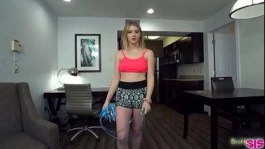 FAKings casting lessons on how to turn a glass doll into a sex machine